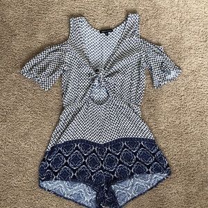 Pacsun Kendall & Kylie Tie Front Romper S